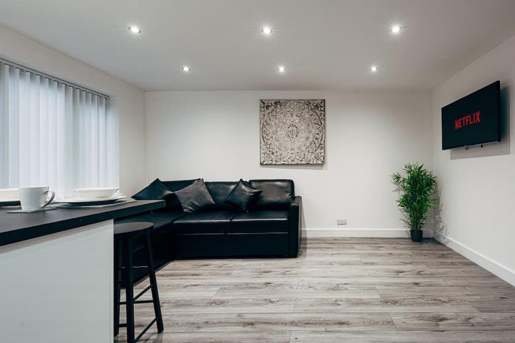 Park & Relax In 1Bd Central Liverpool Home Exterior photo