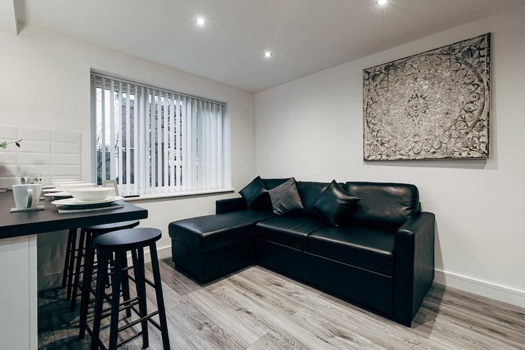 Park & Relax In 1Bd Central Liverpool Home Exterior photo