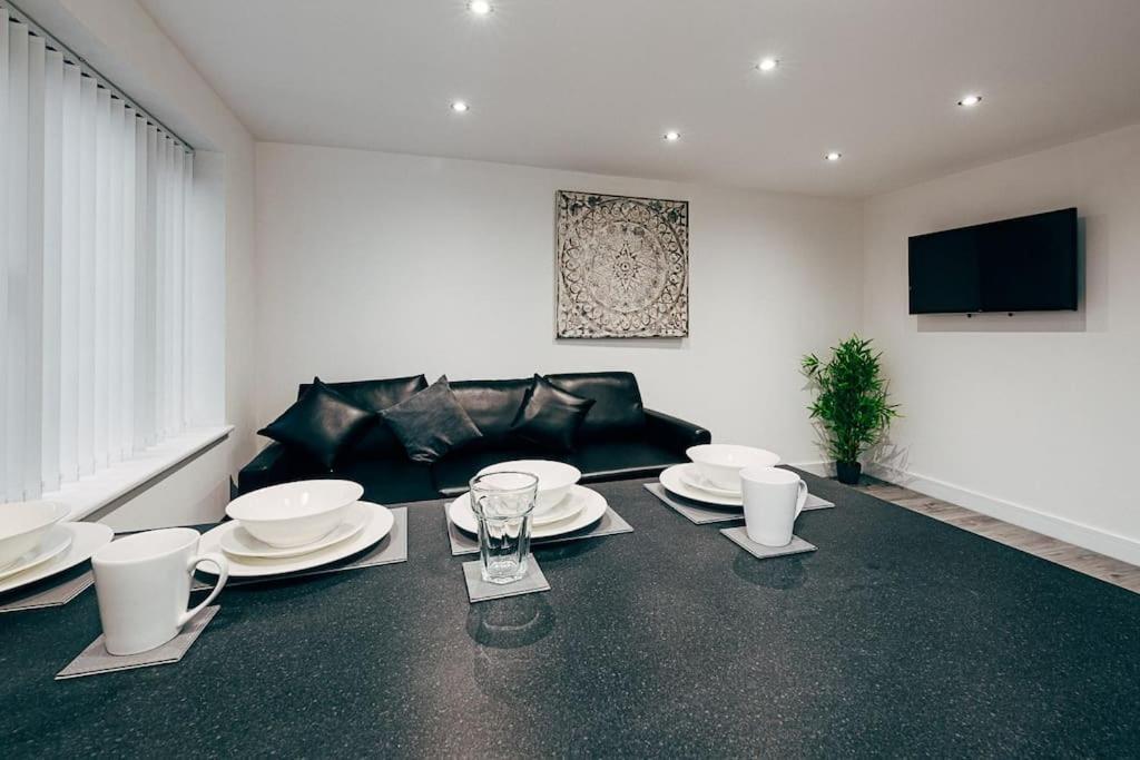 Park & Relax In 1Bd Central Liverpool Home Exterior photo